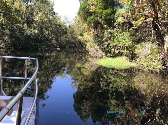 boat ride at homosassa springs wildlife park
