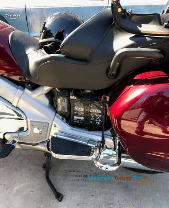 gl1800 goldwing battery